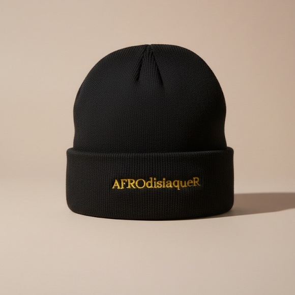 Satin-lined BEANIE - Picture 4 of 4